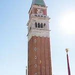 Hotel Canaletto Luxury - San Marco Luxury Benátky
