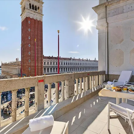 Hotel Canaletto Luxury - San Marco Luxury Benátky