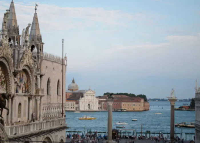 Canaletto Luxury - San Marco Luxury Hotel